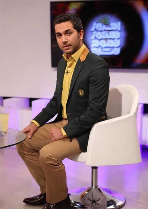 گفتگو با علی مرادی مجری برنامه جوان تلویزیون